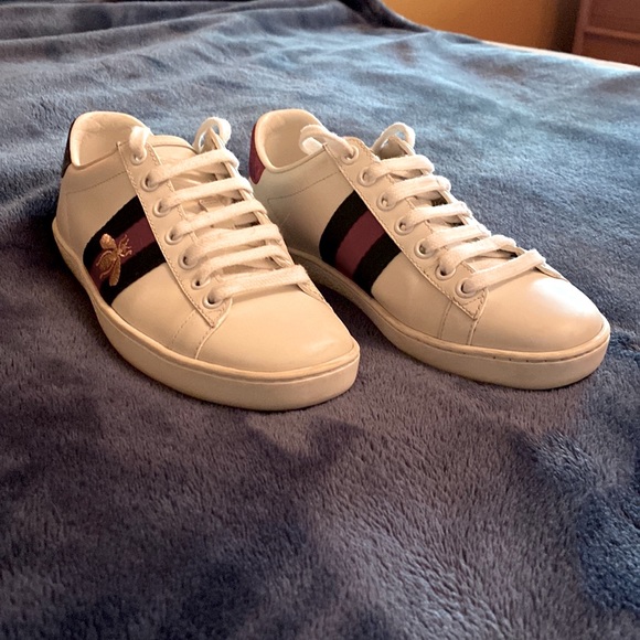 Gucci Shoes - Pair of Gucci Sneakers. Size 4.5